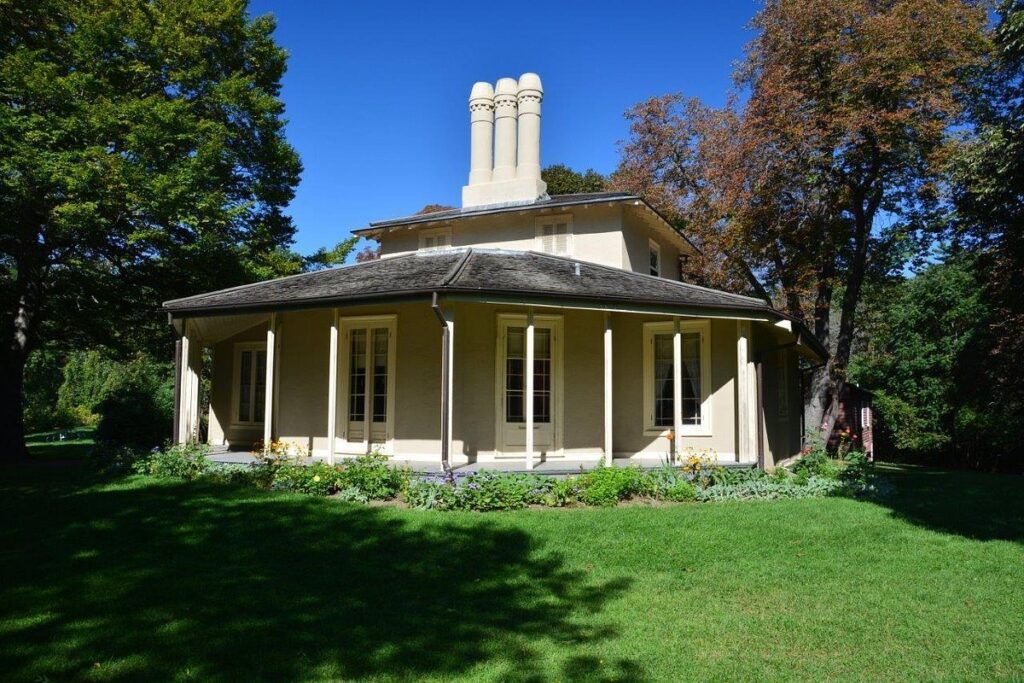 Colborne lodge Oakville